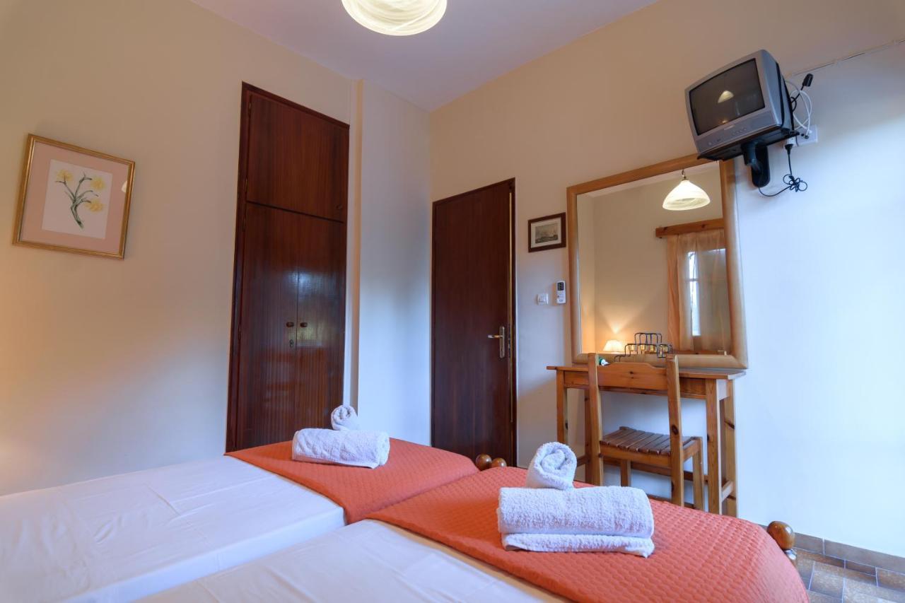 Balis Apartments Палеокастрица Экстерьер фото